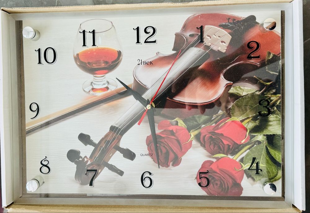 Часы настенные прямоугольные 36х26см