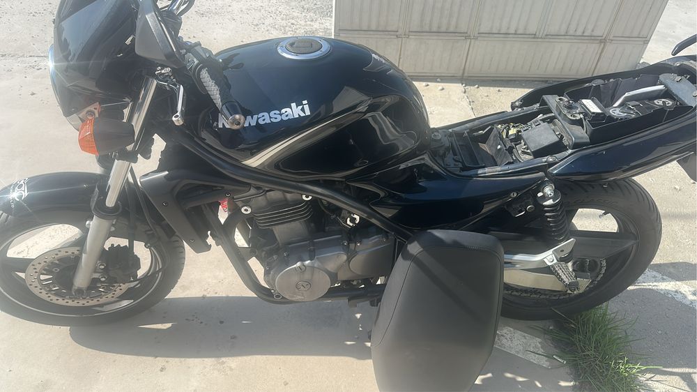 Kawasaki ER-5 2005