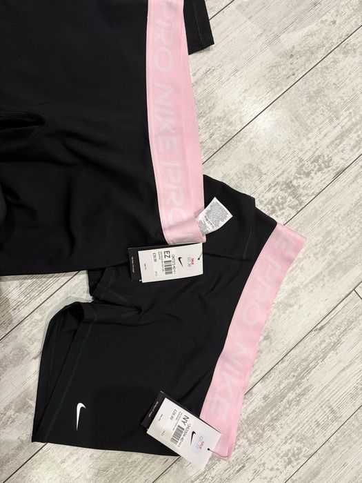 Къс и дълъг клин nike
