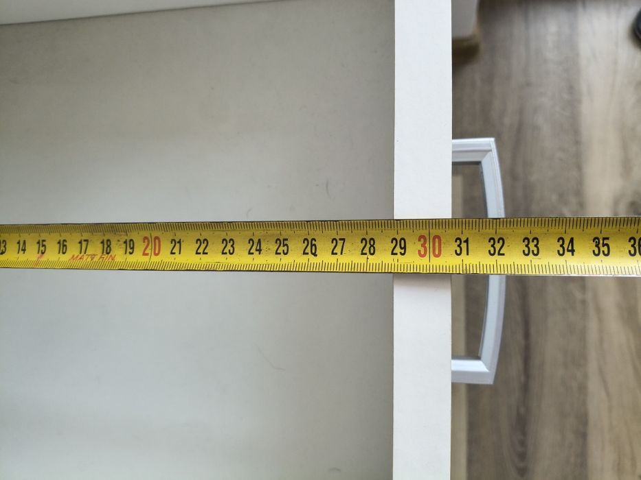 Vând birou alb, simplu, cu sertar,  100 cm x 40 cm