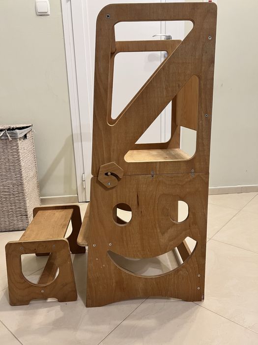 Детска кула Монтесори с пързалка