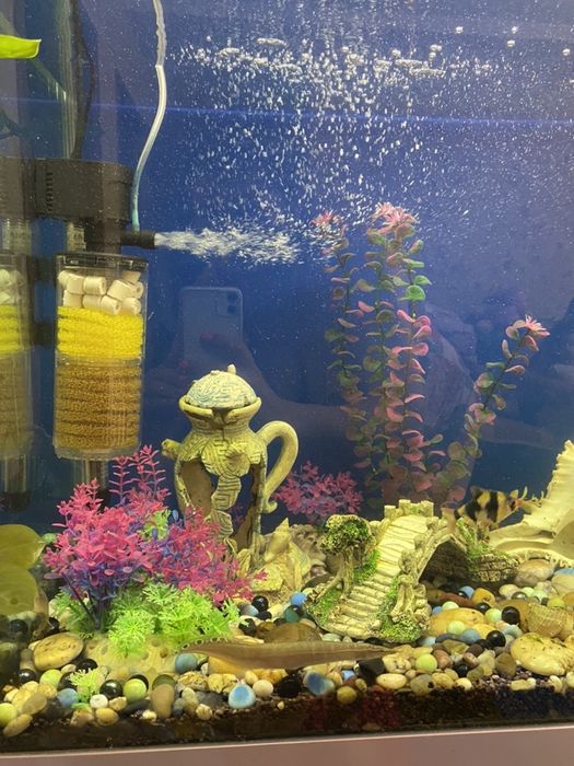 Продам аквариум на 130 литров