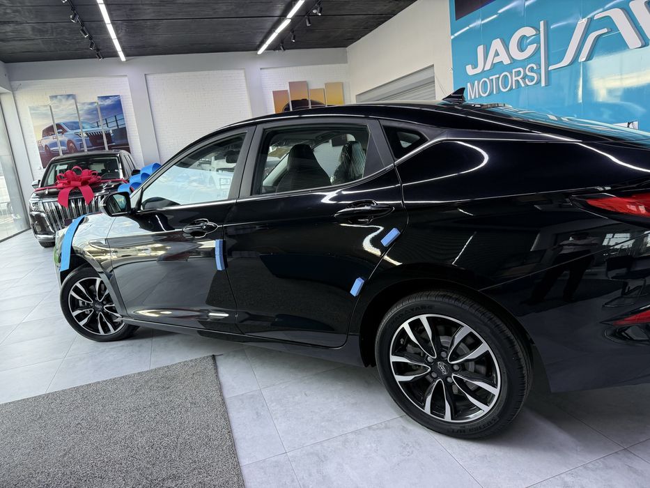 JAC J 7 luxery..
