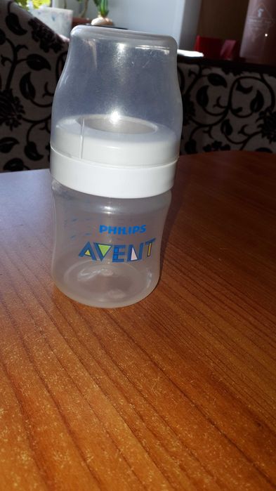 Бутылочка Avent стеклянная