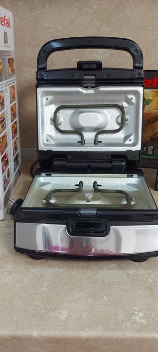 Уред за принцеси 2 в 1 TEFAL Snack Collection SW852D, инокс и черен,