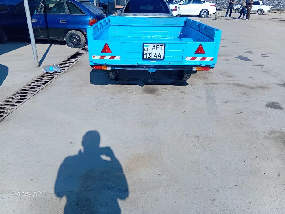 Прицеп сатылады .