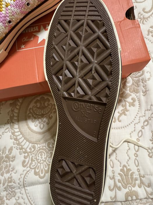 CONVERSE Chuck Jaylor