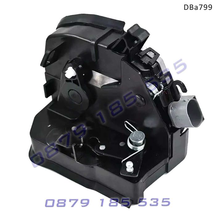 Предна дясна брава врата BMW X5 E53 00-06 бмв х5 е53 затваряне ключалк