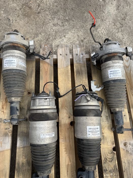 PORSCHE CAYENNE 92A 958 въздушни амортисьори 7P5 616 503 AF