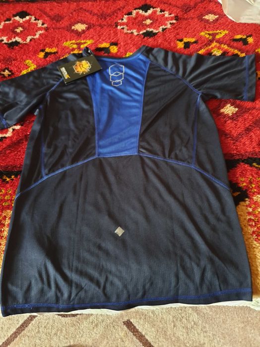 Karimor dishashta teniska