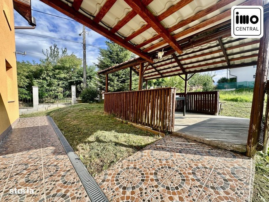 Casa spatioasa si moderna cu curte inierbata in Feleacu