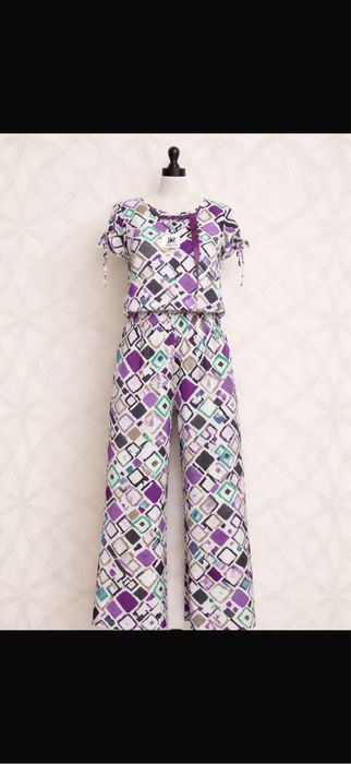 Продам новые платья с этикетками