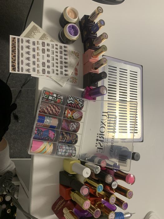 Lot geluri unghii. Rubbet base. Stickere cadou noi. Topuri