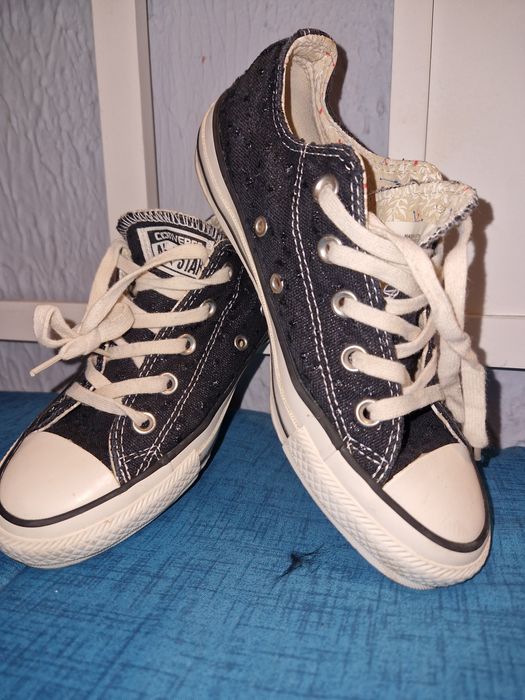 Converse, mărimea 36