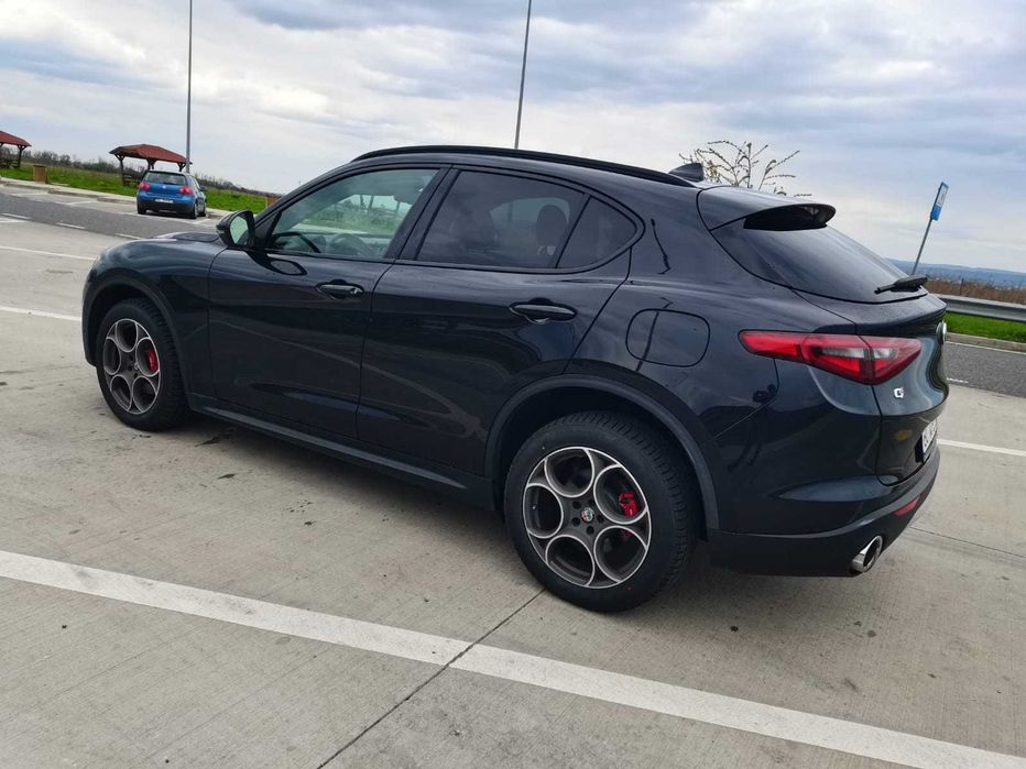 Auto Alfa Romeo Stelvio Q4, 2.0 T, CP 280