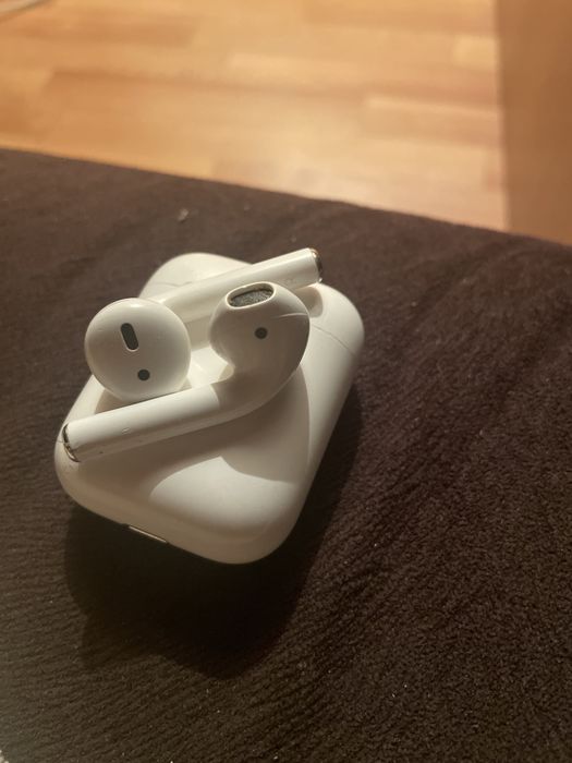 Airpods 2 оригинал