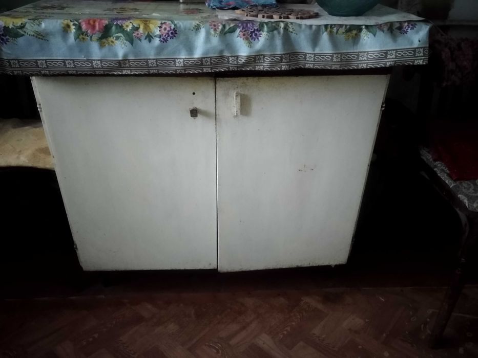 Старая мебель 60-х гг