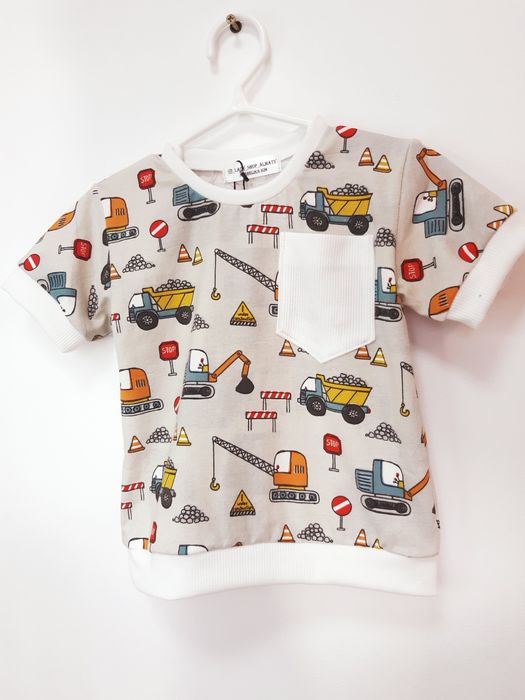 Деткая одежда для девочек и мальчиков