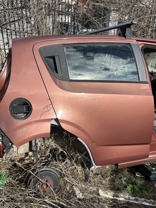 Задна дясна и лява врата за шевролет авео 2013г