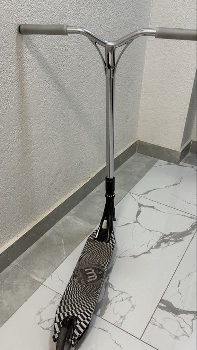 Самокат трюковой профессиональный