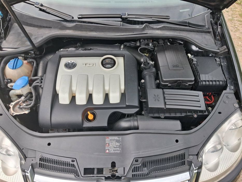 Vând vw jetta 2006 1.9 tdi