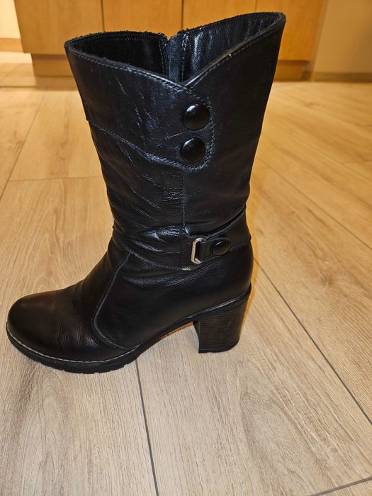 Ботуши- 39 номер естествена кожа