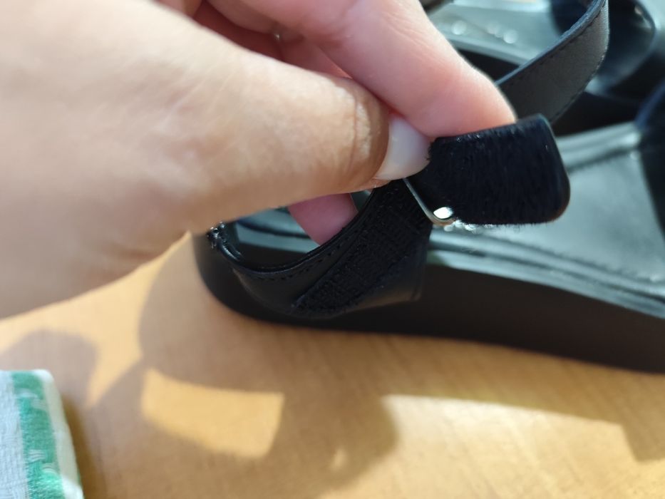 Дамски сандали от естествена кожа