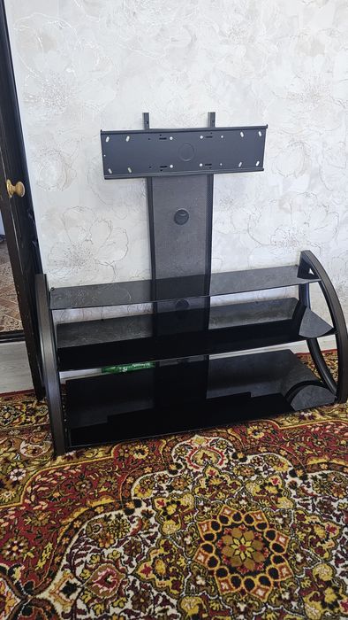 ПРОДАЮ подставка под телевизор