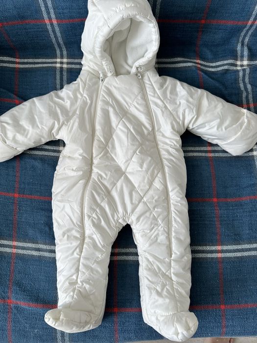 Продам детские комбинезоны