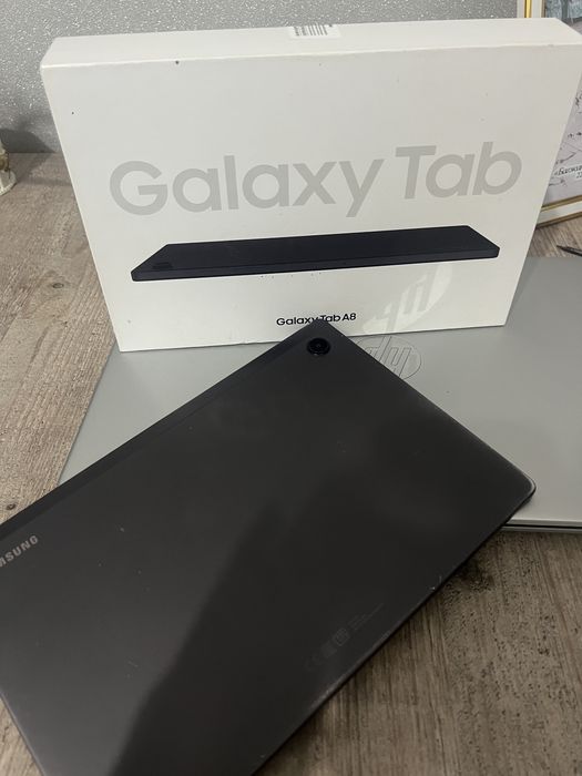 Samsung tab a8.