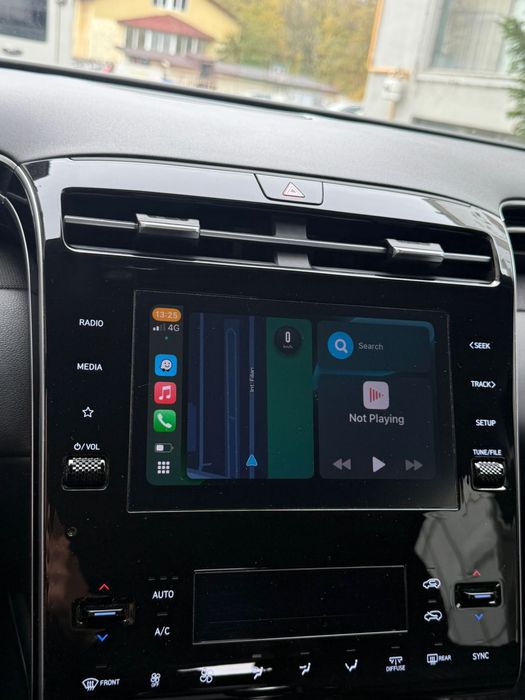 Hyundai tucson 2022 1.6T-GDi 2WD 6MT echipare style+