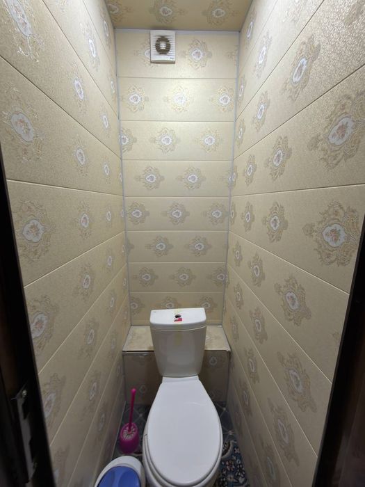 Продается 2х комнатная квартира в городе Ахангаран Конзавод Ейвалек