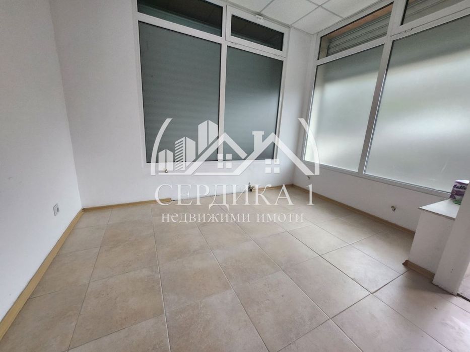 Дава се под наем Офис в София, Люлин 10 - 20 кв.м за 178.5 € - Снимка #1