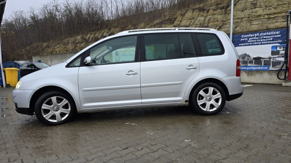 Vw Touran 5 locuri 140 cai
