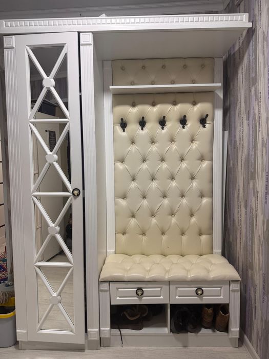 Прихожка в отличном состояний