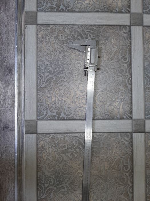 Штангенциркуль 1000 мм.