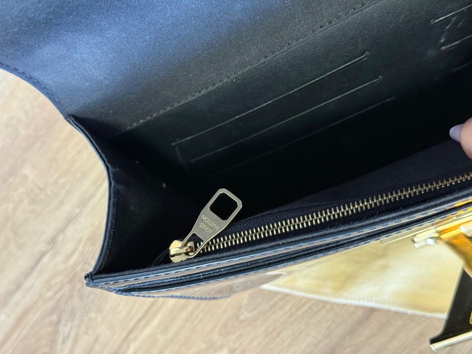 Vand plic Louis Vouitton