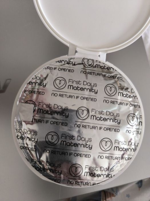 First Days Maternity - Witch Hazel Pads - Памучни тампони с Хамамелис за след раждане и хемороиди