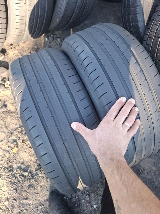 Vand 2 anvelope 225 55 17 goodyear de vara bune
