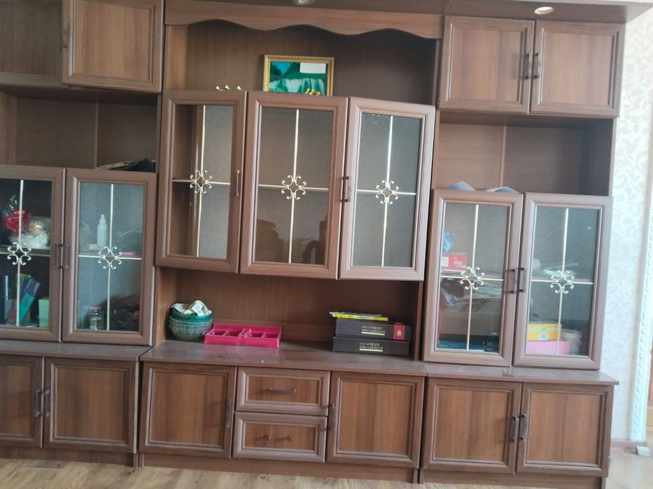 Стенка для гостевой