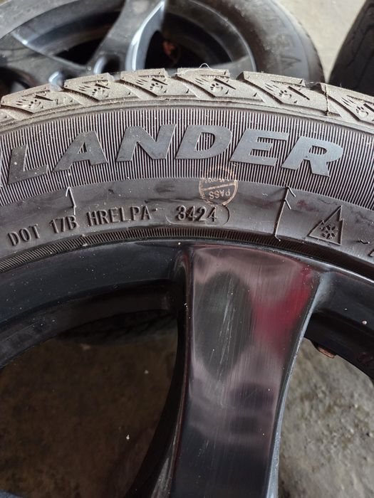 Vând jante pt Skoda cu cauciucuri