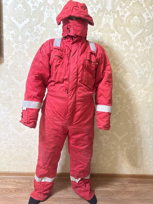 Продам зимний комбез