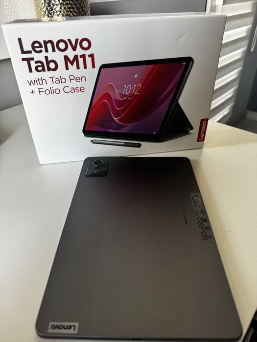 Lenovo Tab M11 с писалка и калъф/ над 1 година оставаща гаранция