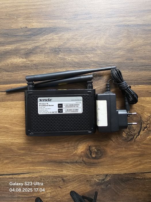 Routere WIFI Asus si Tenda