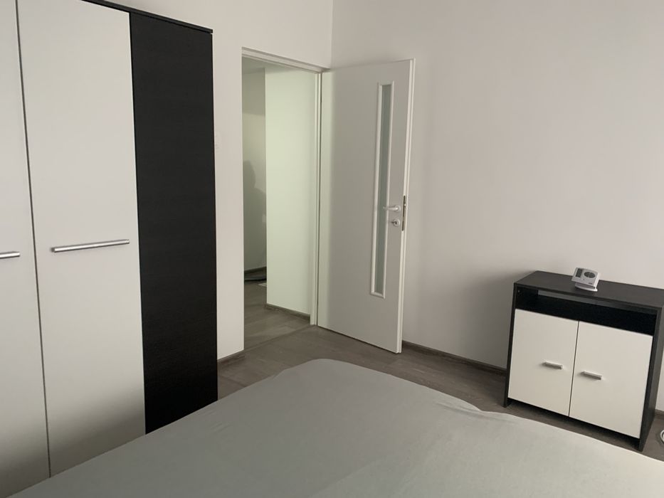 Vand apartament 2 camere  str. Trandilvaniei