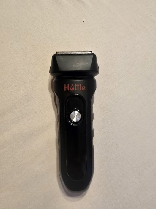 Aparat de ras electric Hottler 9000 RPM – IPX7 – USB-C + accesorii + garanție