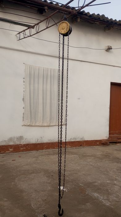 Tall.Yuk Koʻtargich srochni sotiladi