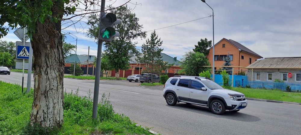 Продам 3х ком . дом в центре Костаная