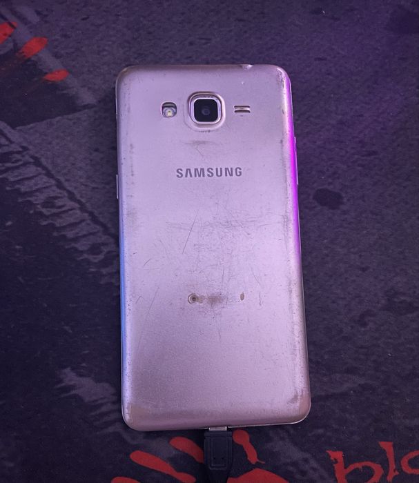Samsung J2 Prime коробка  есть