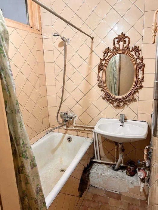 #1673, Мирабадский район]
ор-р напротив транспортного института